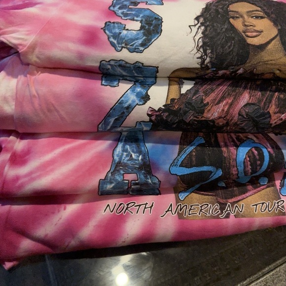 SZA™️ S.O.S. 2023 North American Tour Merchandise - Picture 3 of 5